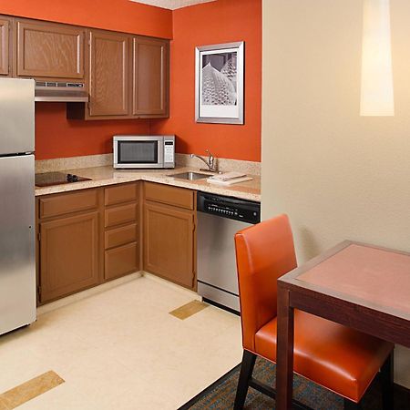 Residence Inn By Marriott Detroit Livonia Esterno foto